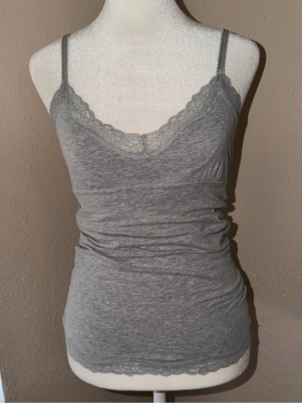 Vintage Y2K American Eagle Outfitters 2000s Lace Trim Babydoll Cami Tank Top
